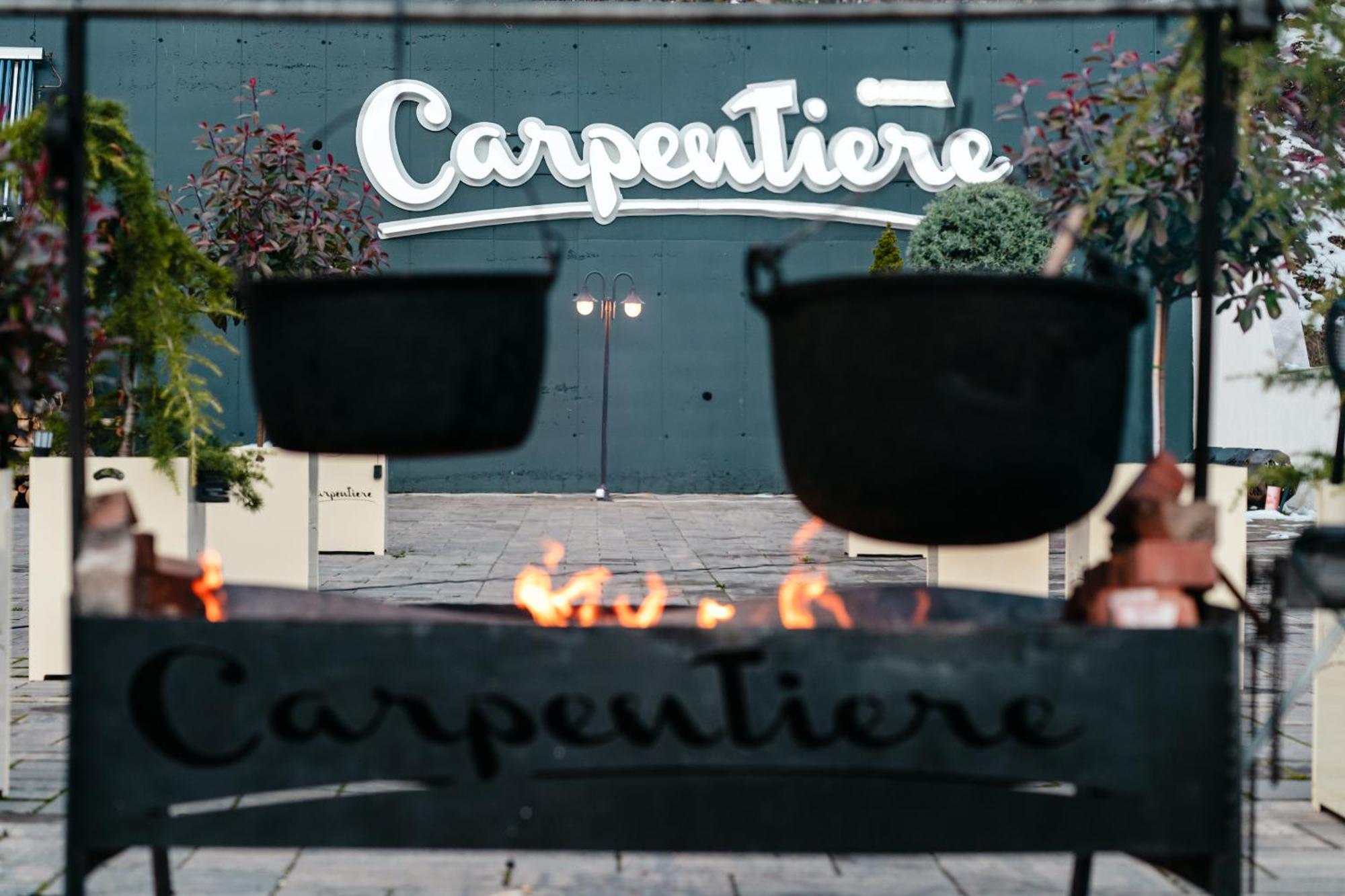 Carpentiere Arena Rasinari Exterior foto